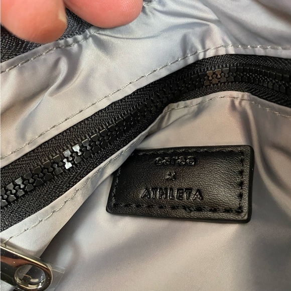 Caraa X Athleta Puffer Grey Satin Lightweight Crossbody Bag - Picture 5 of 12